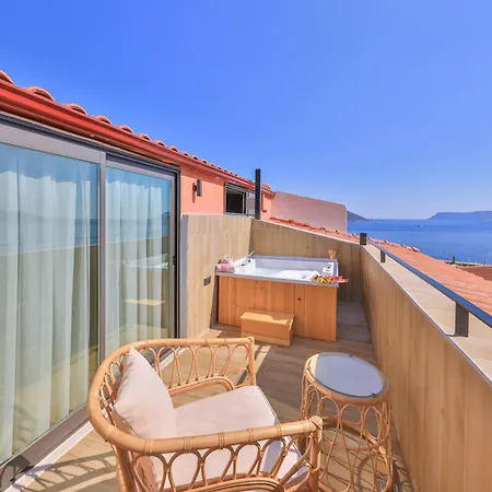Hotel Athena *